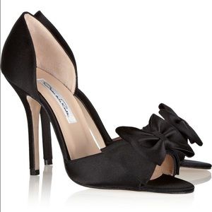 Oscar de la Renta Delin bow satin pumps size 36.5